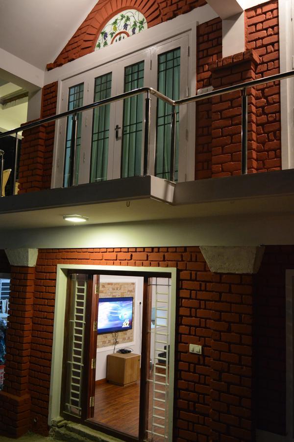 Myspace Holiday Inn Ooty Eksteriør bilde