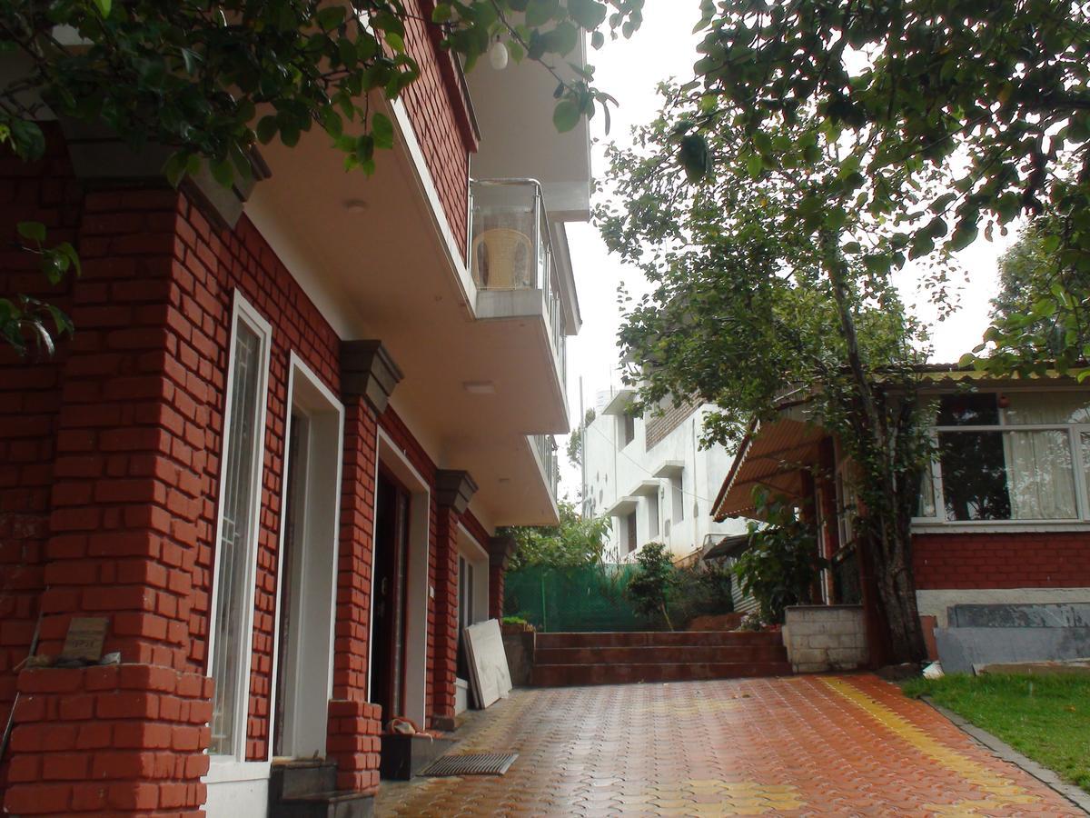 Myspace Holiday Inn Ooty Eksteriør bilde
