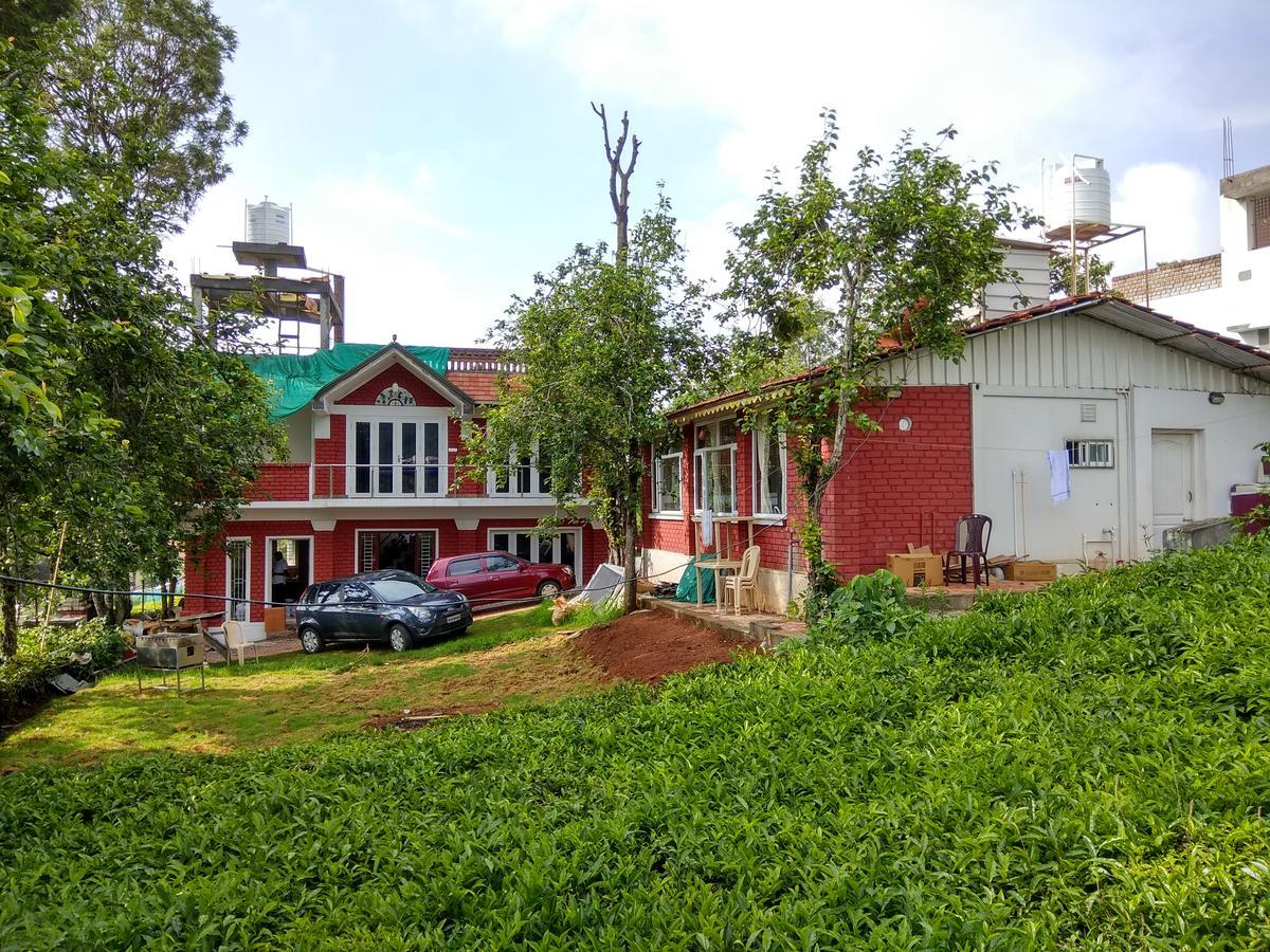Myspace Holiday Inn Ooty Eksteriør bilde
