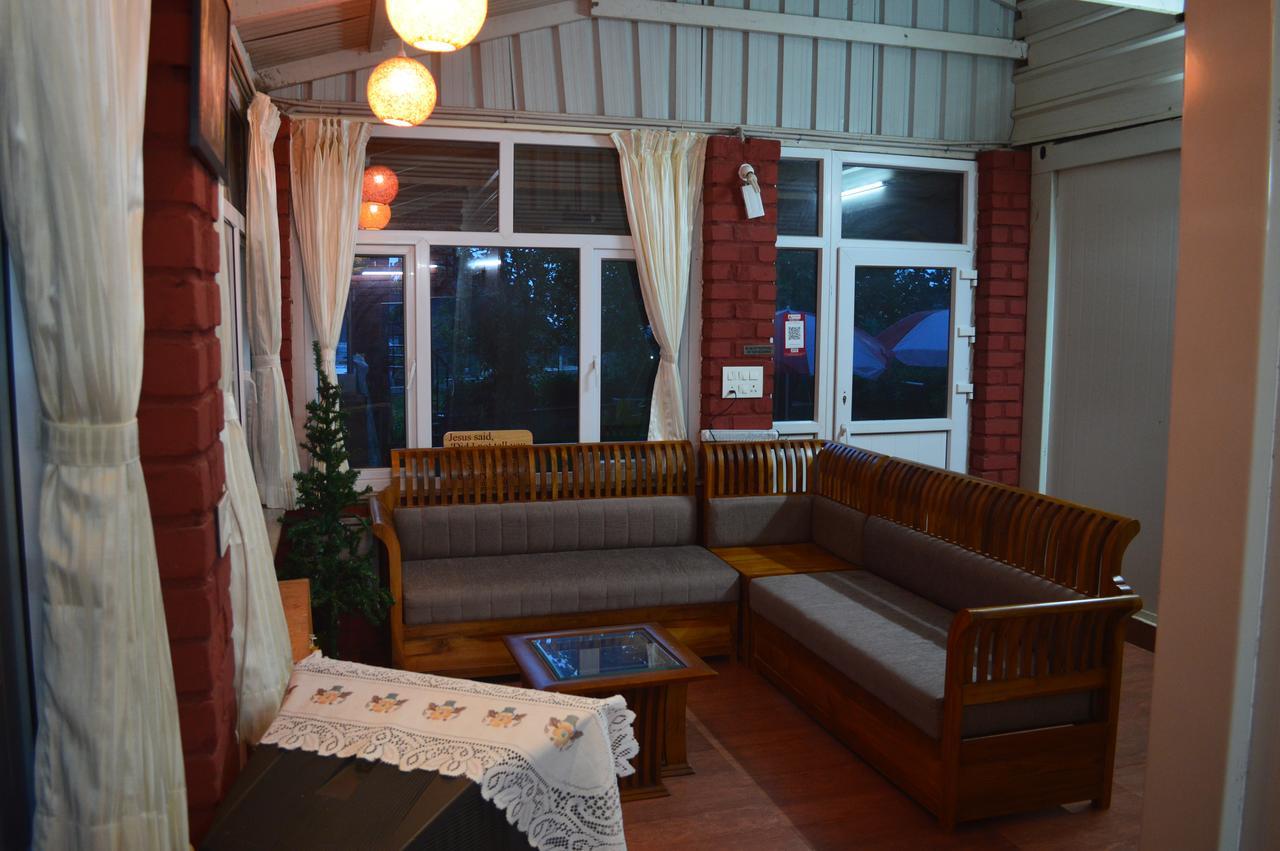 Myspace Holiday Inn Ooty Eksteriør bilde